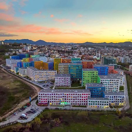 Modern Apartment In Тирана Екстер'єр фото
