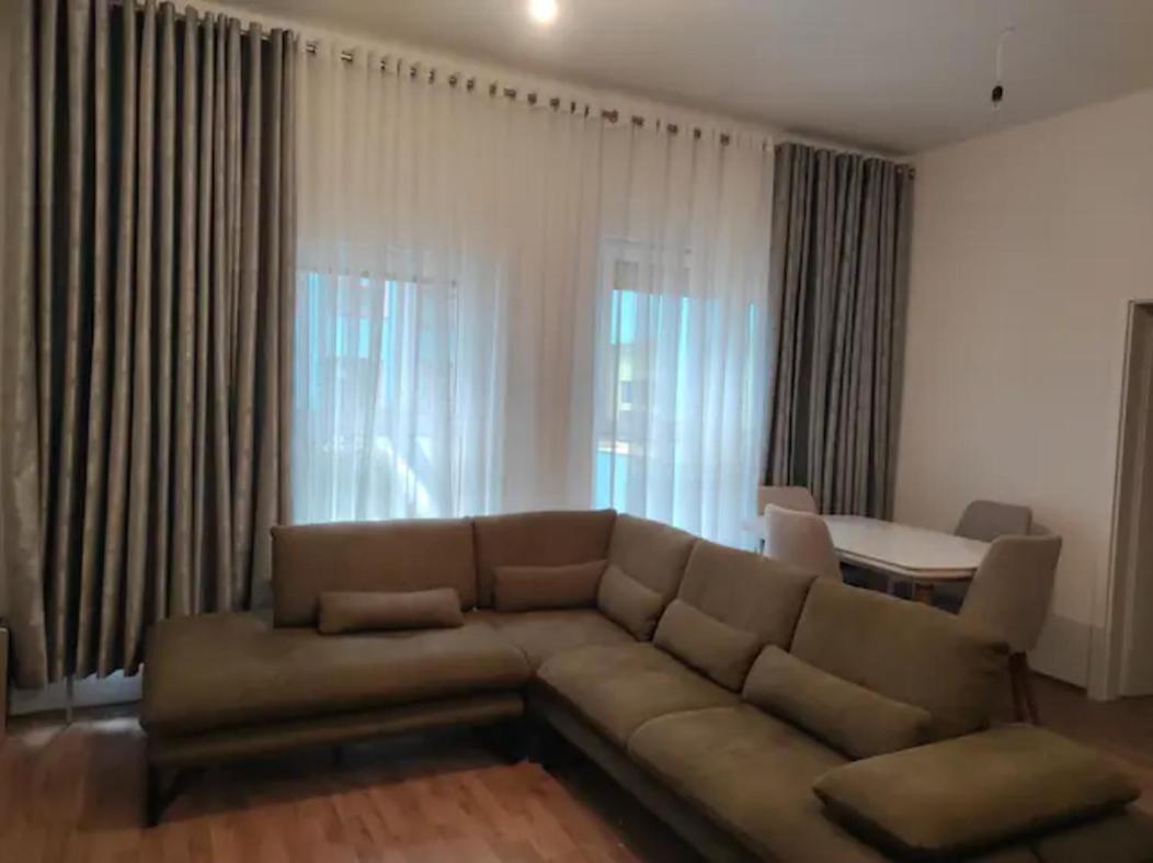 Modern Apartment In Тирана Екстер'єр фото